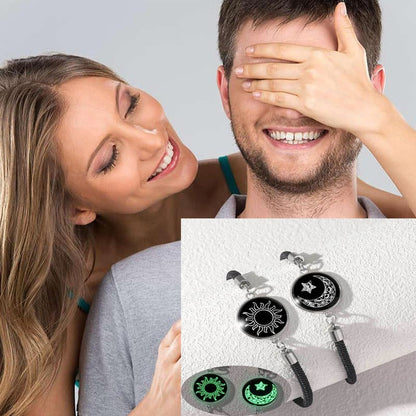 Pack de 2 pulseras de Sol y Luna: joyas luminosas para parejas que buscan el amor a distancia